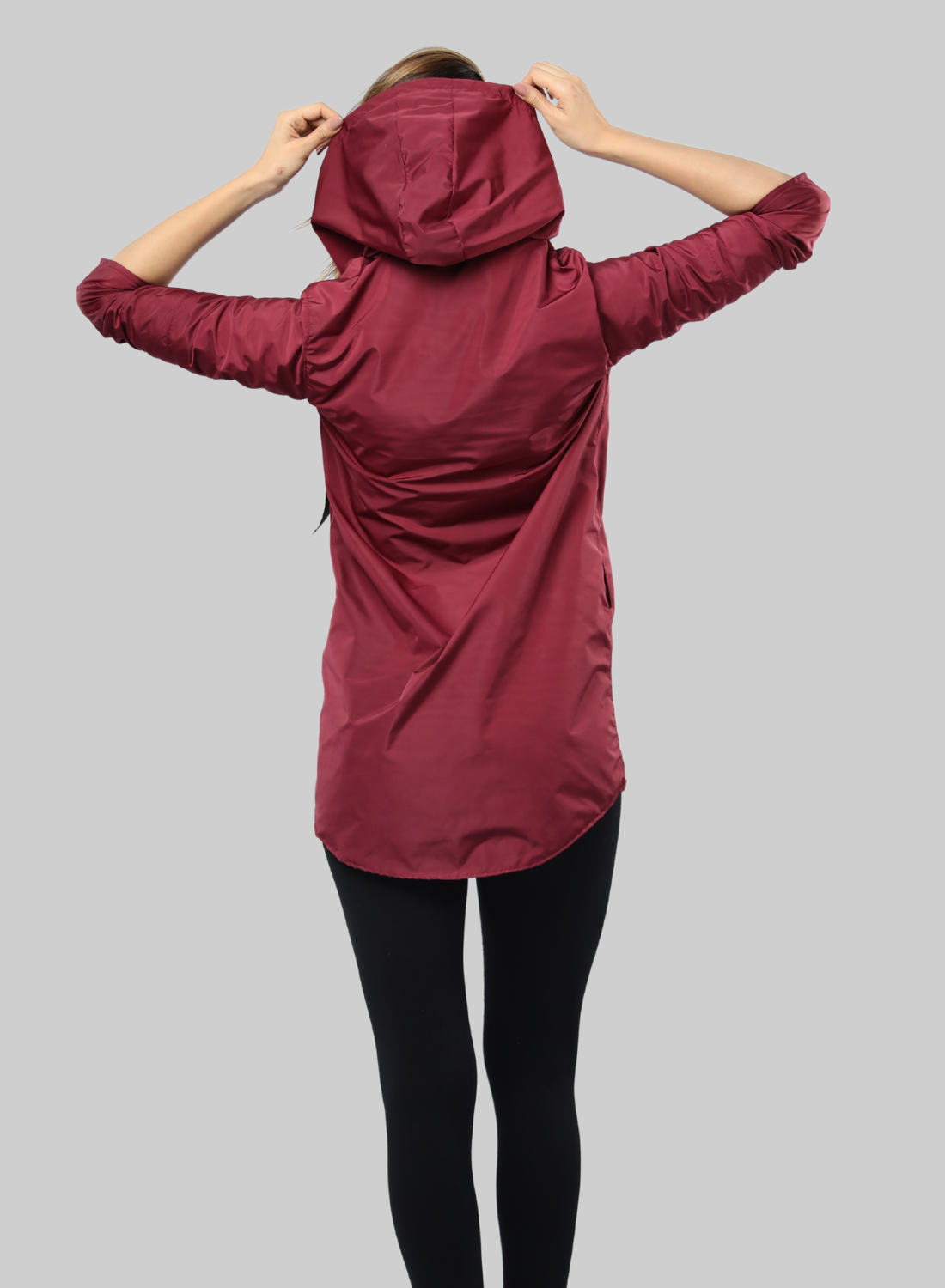 Capa Impermeable Ultraligera – Diseño Exclusivo