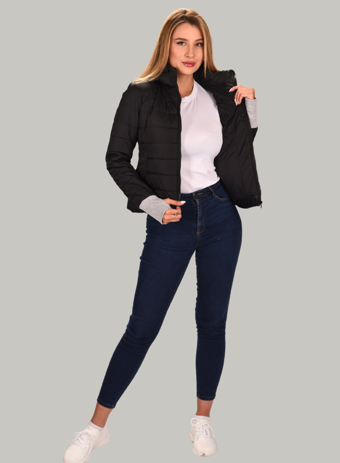 CHAQUETA CON GUANTES AJUSTABLES