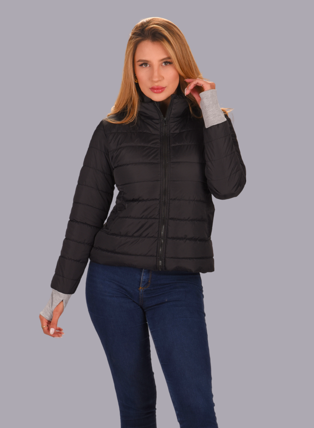 CHAQUETA CON GUANTES AJUSTABLES