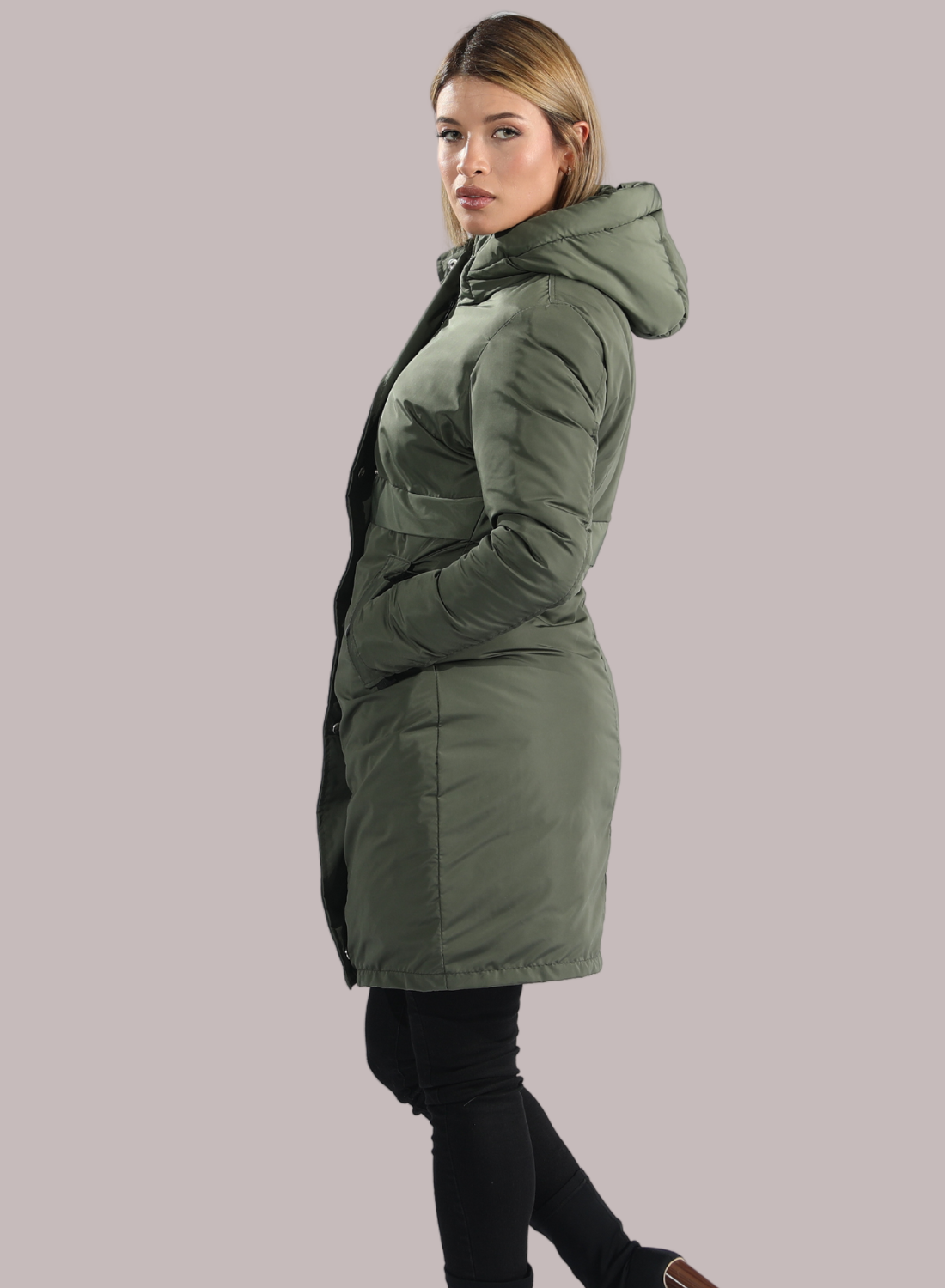 Parka Larga Reversible – Sofisticación y Confort