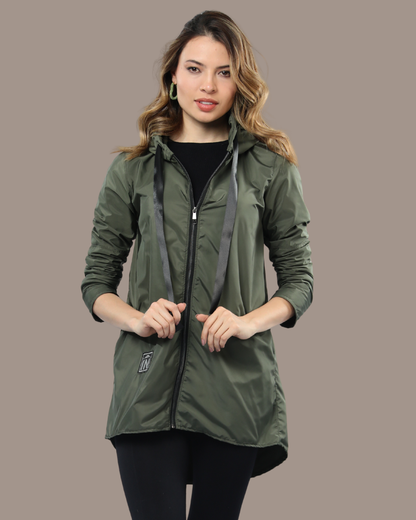Capa Impermeable Ultraligera – Diseño Exclusivo
