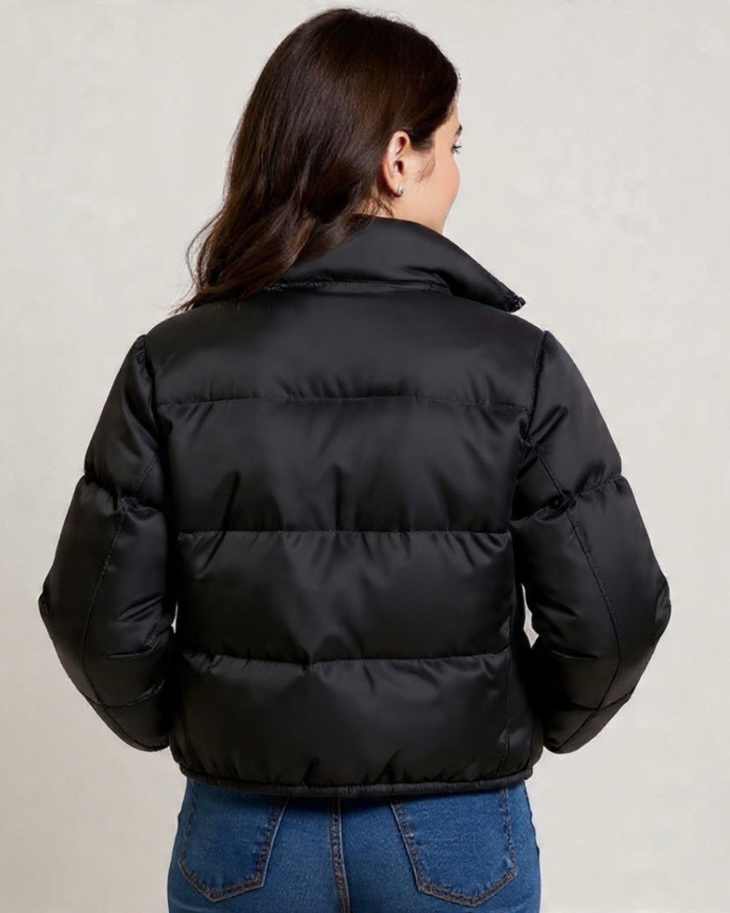 CHAQUETA CORTA SEMI OVERSIZE