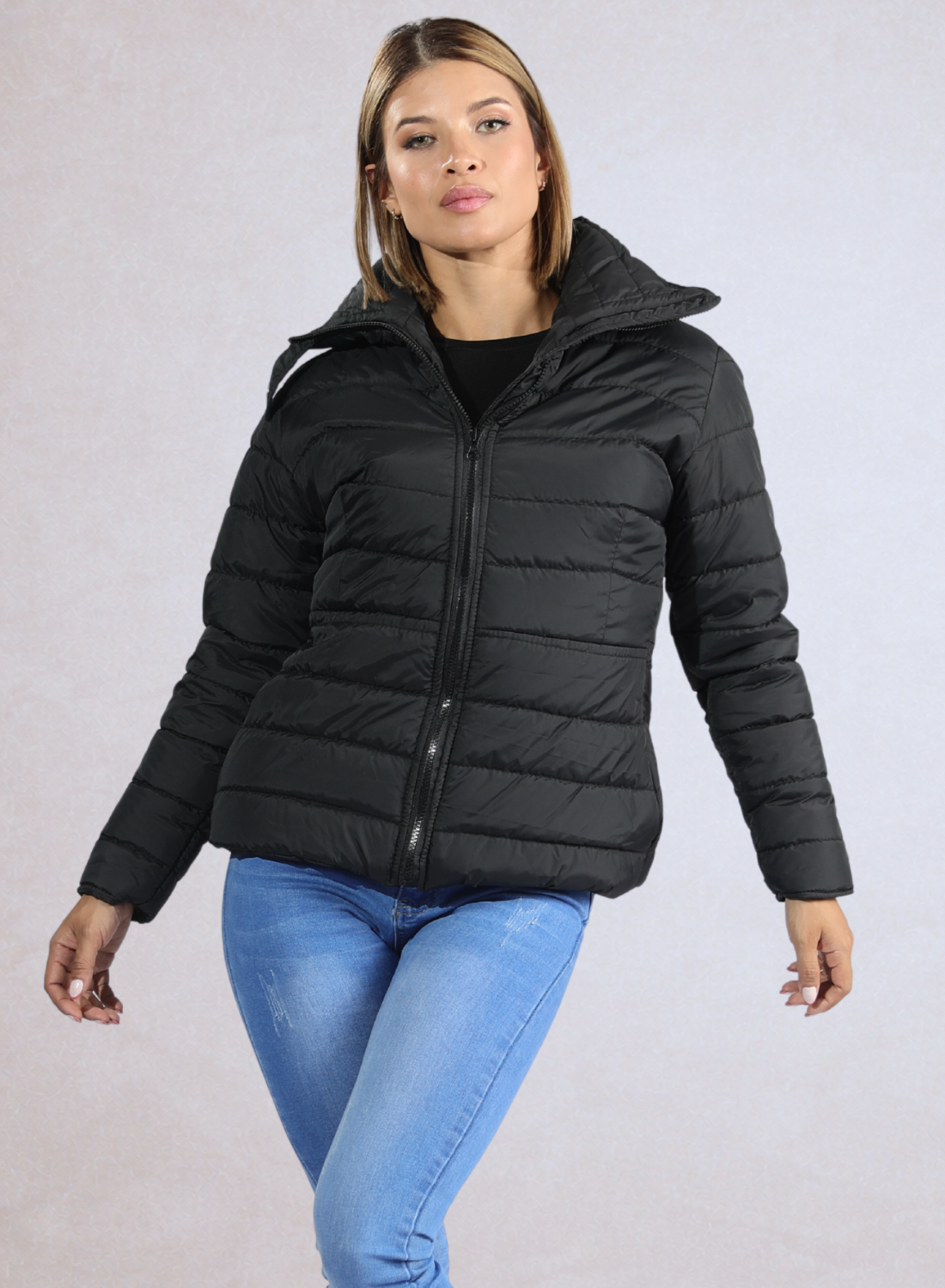 Chaqueta cuello alto