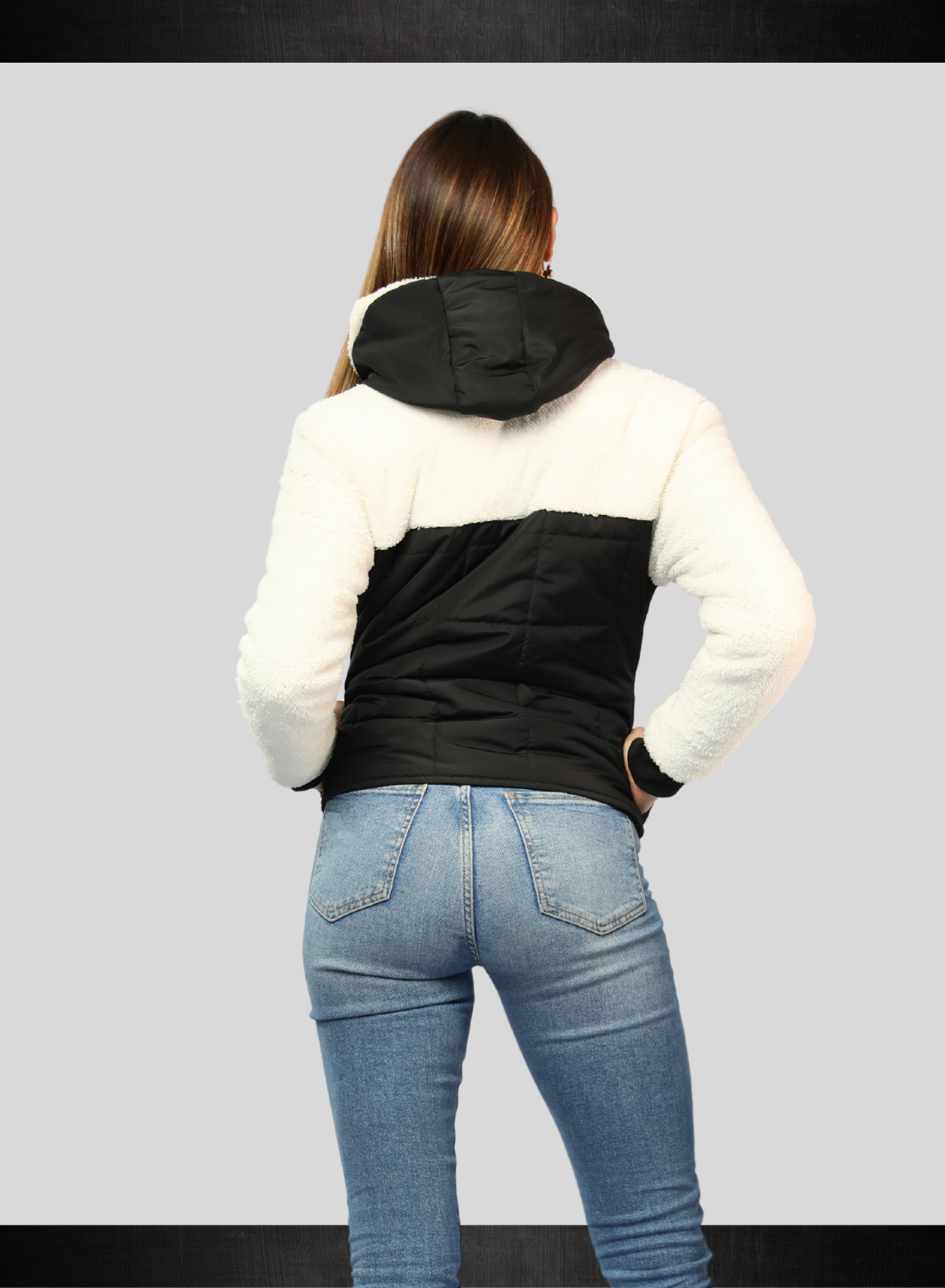 CHAQUETA COMBINADA CON OVEJERO Y BOLSILLOS INVISIBLES