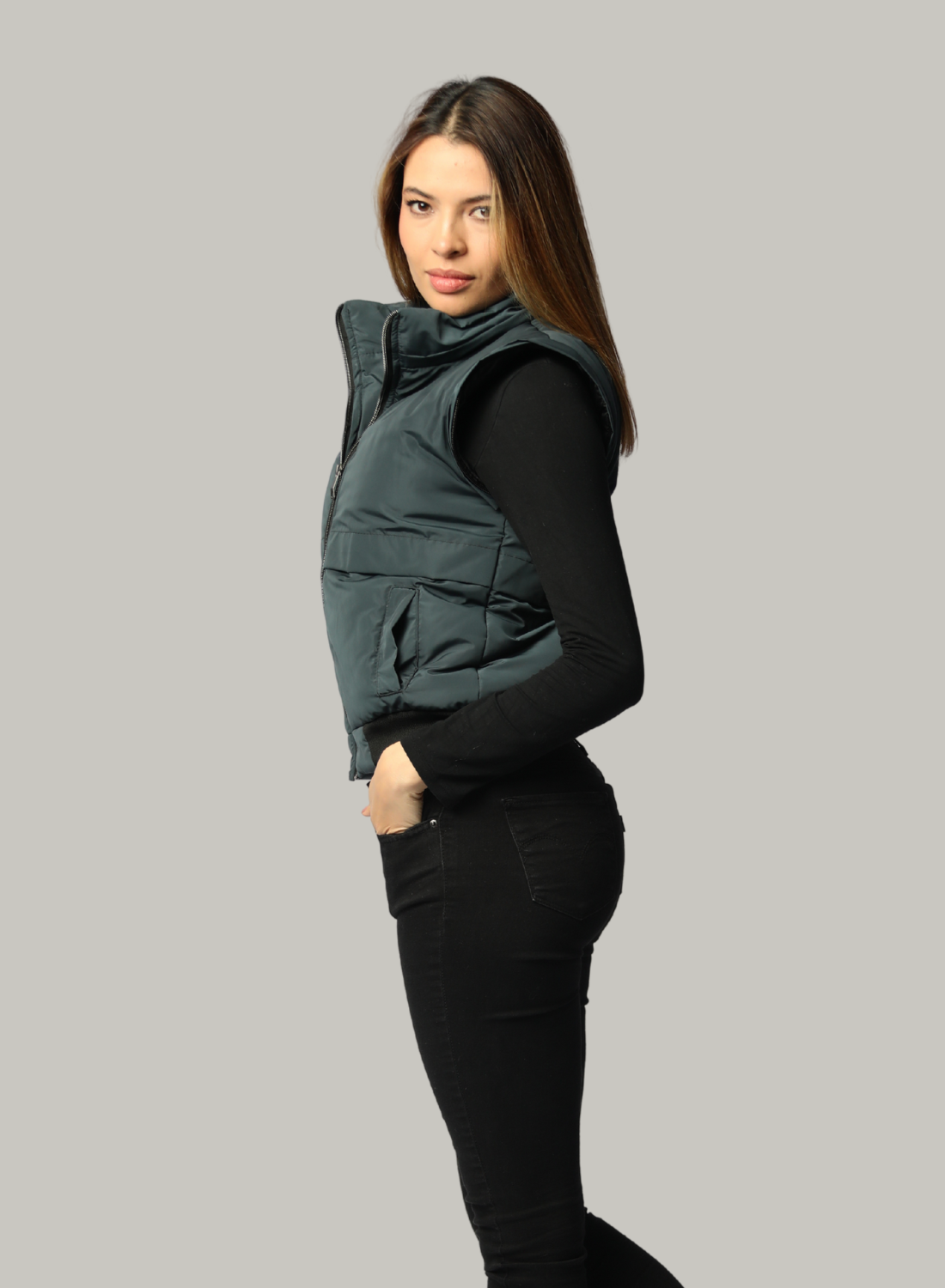CHAQUETA ADAPTABLE A CHALECO CON CAPOTA REMOVIBLE