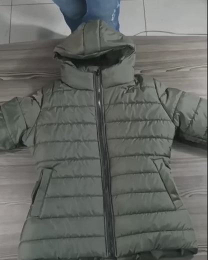 CHAQUETA  CON GUANTES AJUSTABLES