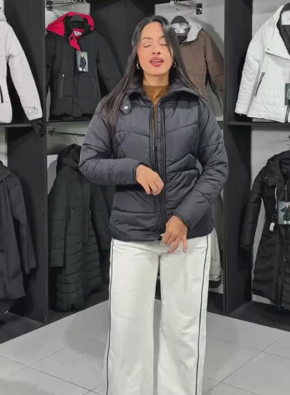 Chaqueta cuello alto